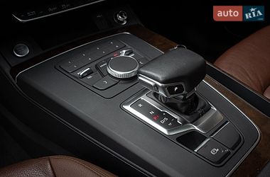 Позашляховик / Кросовер Audi Q5 2018 в Києві