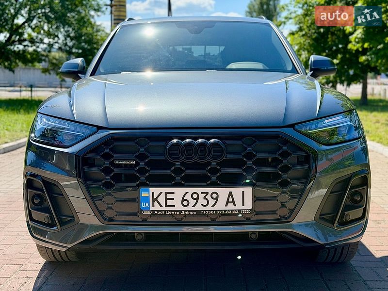 Внедорожник / Кроссовер Audi Q5 2020 в Киеве