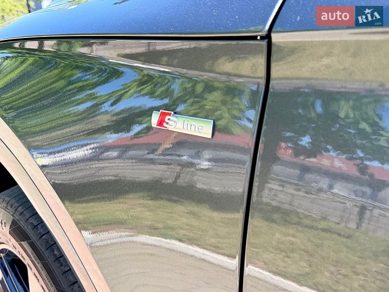 Внедорожник / Кроссовер Audi Q5 2020 в Киеве