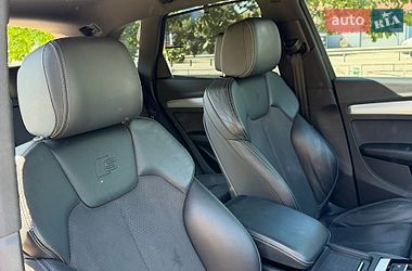 Внедорожник / Кроссовер Audi Q5 2020 в Киеве
