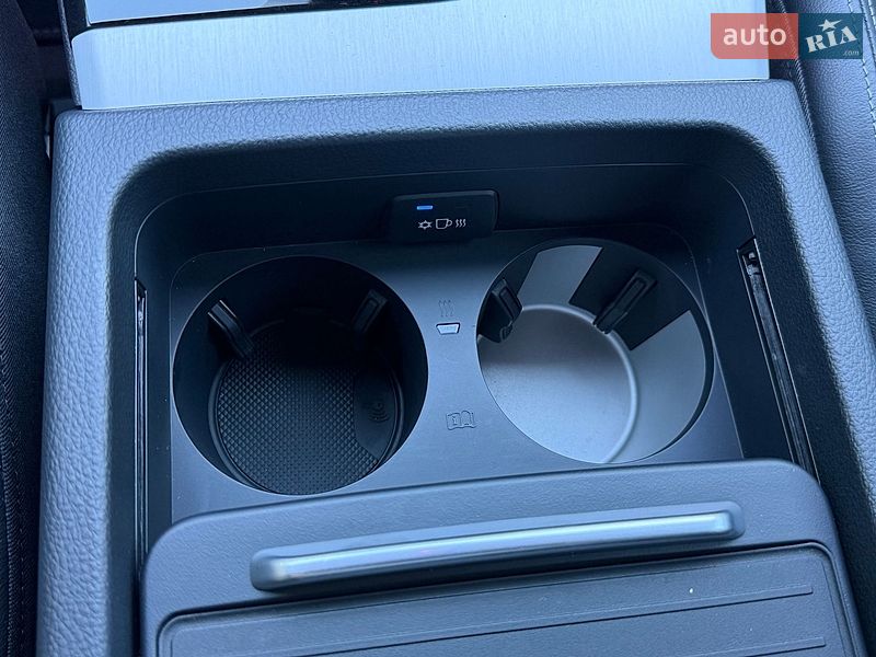 Внедорожник / Кроссовер Audi Q5 2020 в Киеве