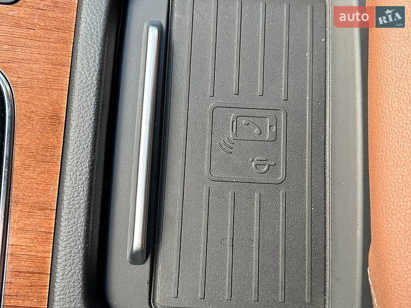 Внедорожник / Кроссовер Audi Q5 2020 в Львове