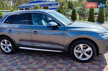Позашляховик / Кросовер Audi Q5 2020 в Полтаві