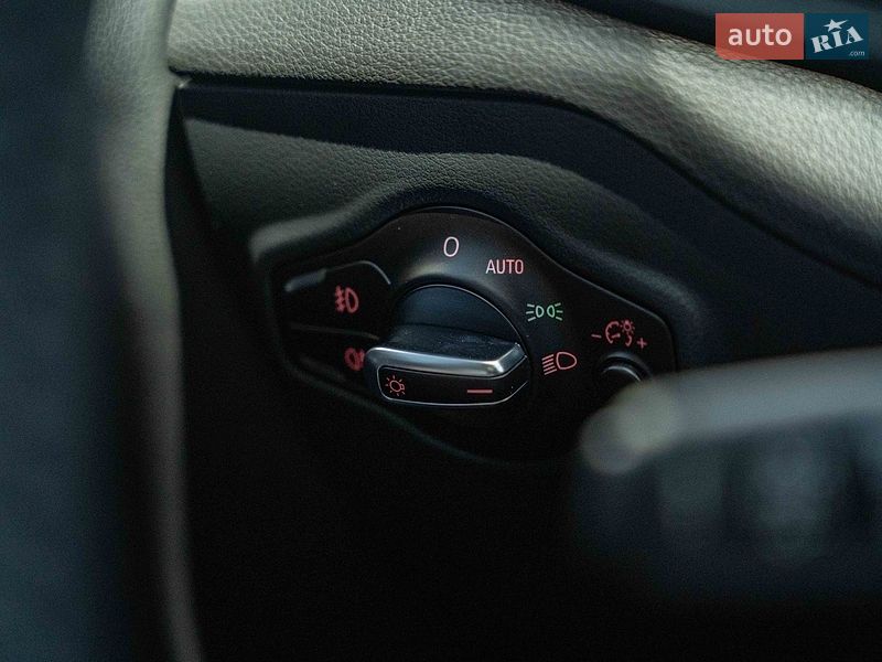 Внедорожник / Кроссовер Audi Q5 2014 в Черновцах