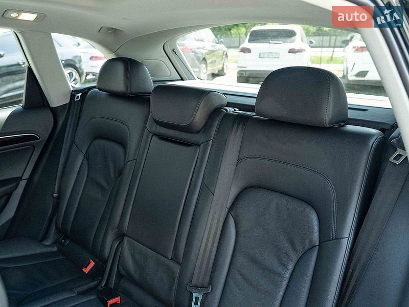 Внедорожник / Кроссовер Audi Q5 2014 в Черновцах