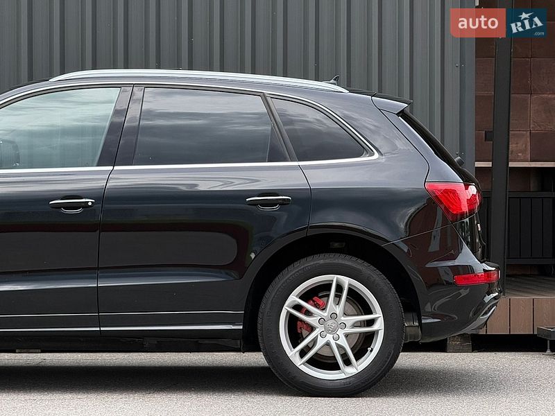 Внедорожник / Кроссовер Audi Q5 2015 в Киеве