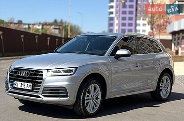 Внедорожник / Кроссовер Audi Q5 2018 в Умани