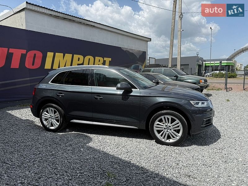 Позашляховик / Кросовер Audi Q5 2018 в Стрию