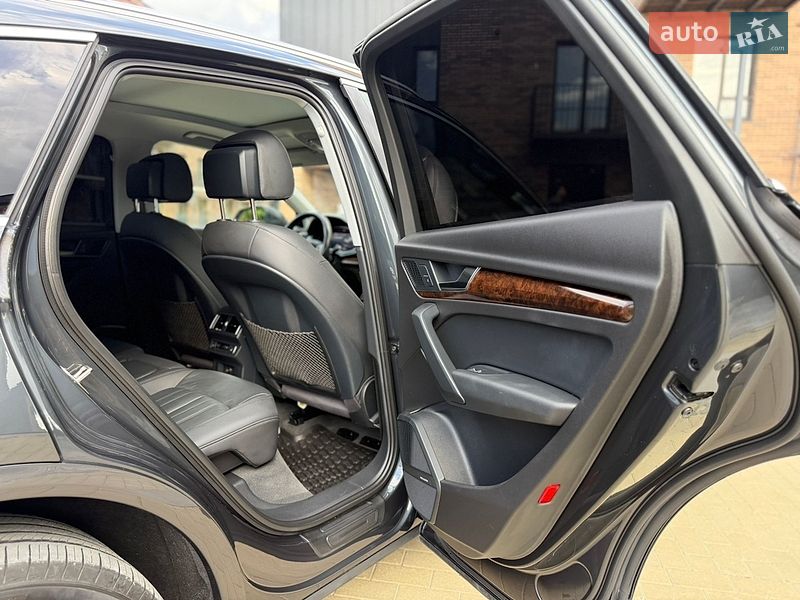 Внедорожник / Кроссовер Audi Q5 2017 в Ивано-Франковске