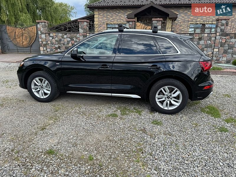 Внедорожник / Кроссовер Audi Q5 2023 в Бердичеве