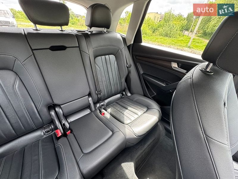 Внедорожник / Кроссовер Audi Q5 2023 в Бердичеве