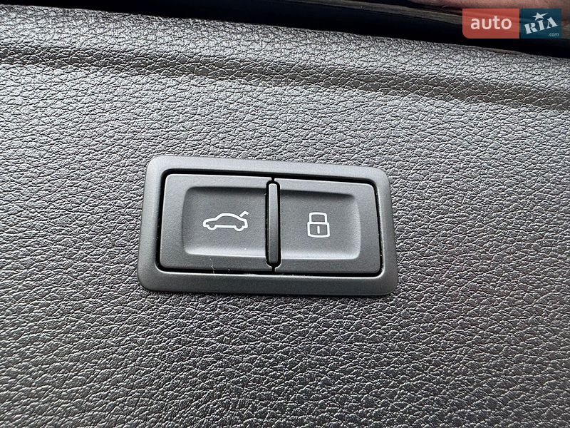 Внедорожник / Кроссовер Audi Q5 2023 в Бердичеве