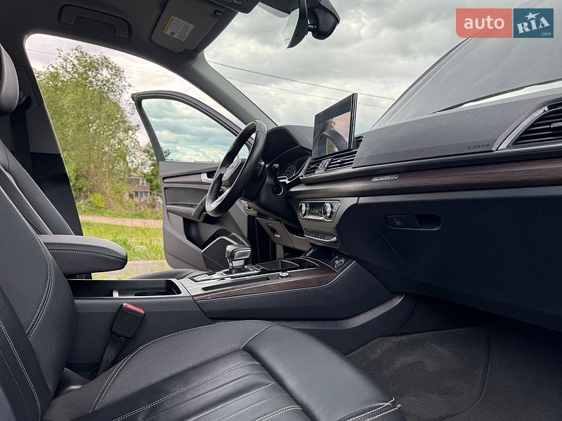 Внедорожник / Кроссовер Audi Q5 2023 в Бердичеве