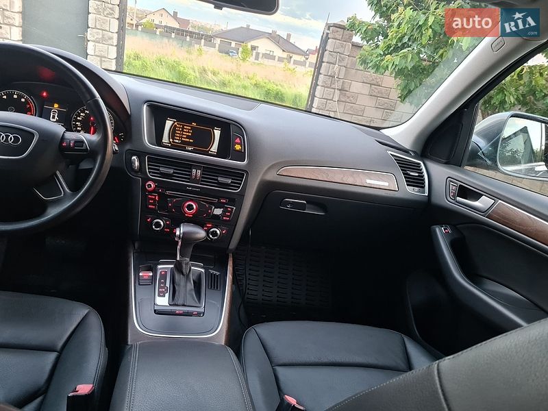 Внедорожник / Кроссовер Audi Q5 2014 в Ровно