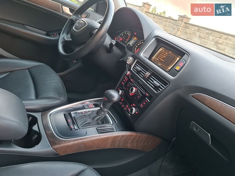 Внедорожник / Кроссовер Audi Q5 2014 в Ровно