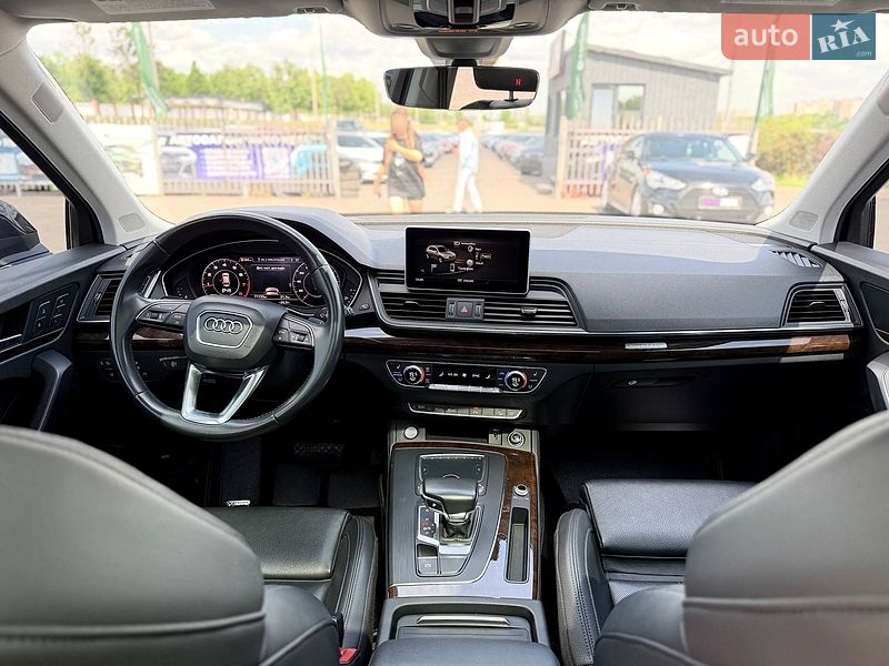 Внедорожник / Кроссовер Audi Q5 2019 в Кривом Роге