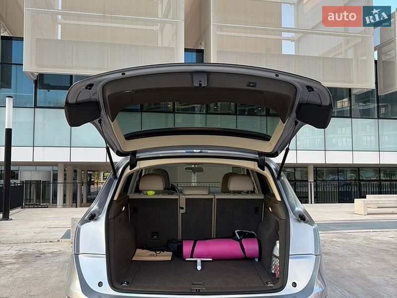 Внедорожник / Кроссовер Audi Q5 2015 в Львове