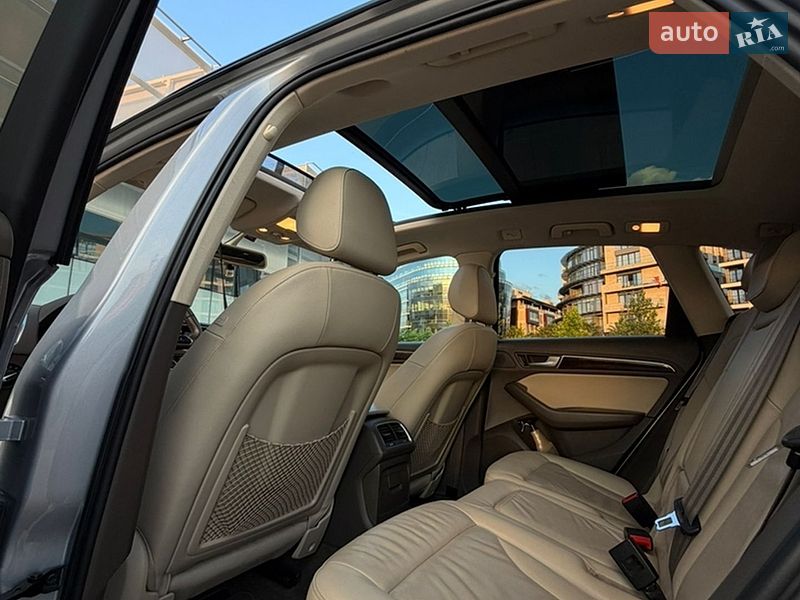 Внедорожник / Кроссовер Audi Q5 2015 в Львове