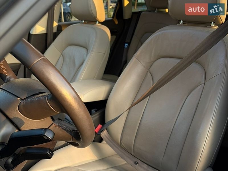 Внедорожник / Кроссовер Audi Q5 2015 в Львове