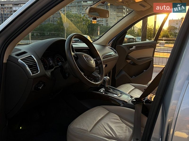 Внедорожник / Кроссовер Audi Q5 2015 в Львове