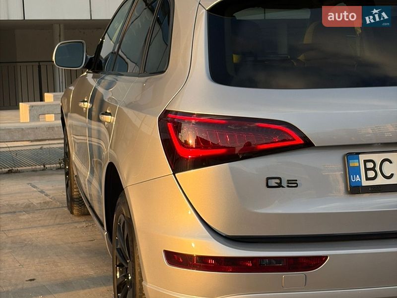 Внедорожник / Кроссовер Audi Q5 2015 в Львове
