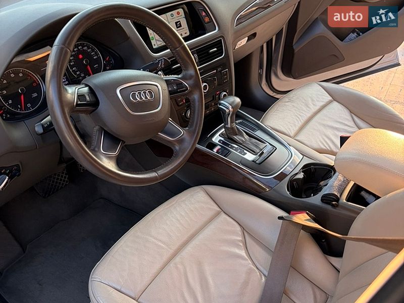 Внедорожник / Кроссовер Audi Q5 2015 в Львове