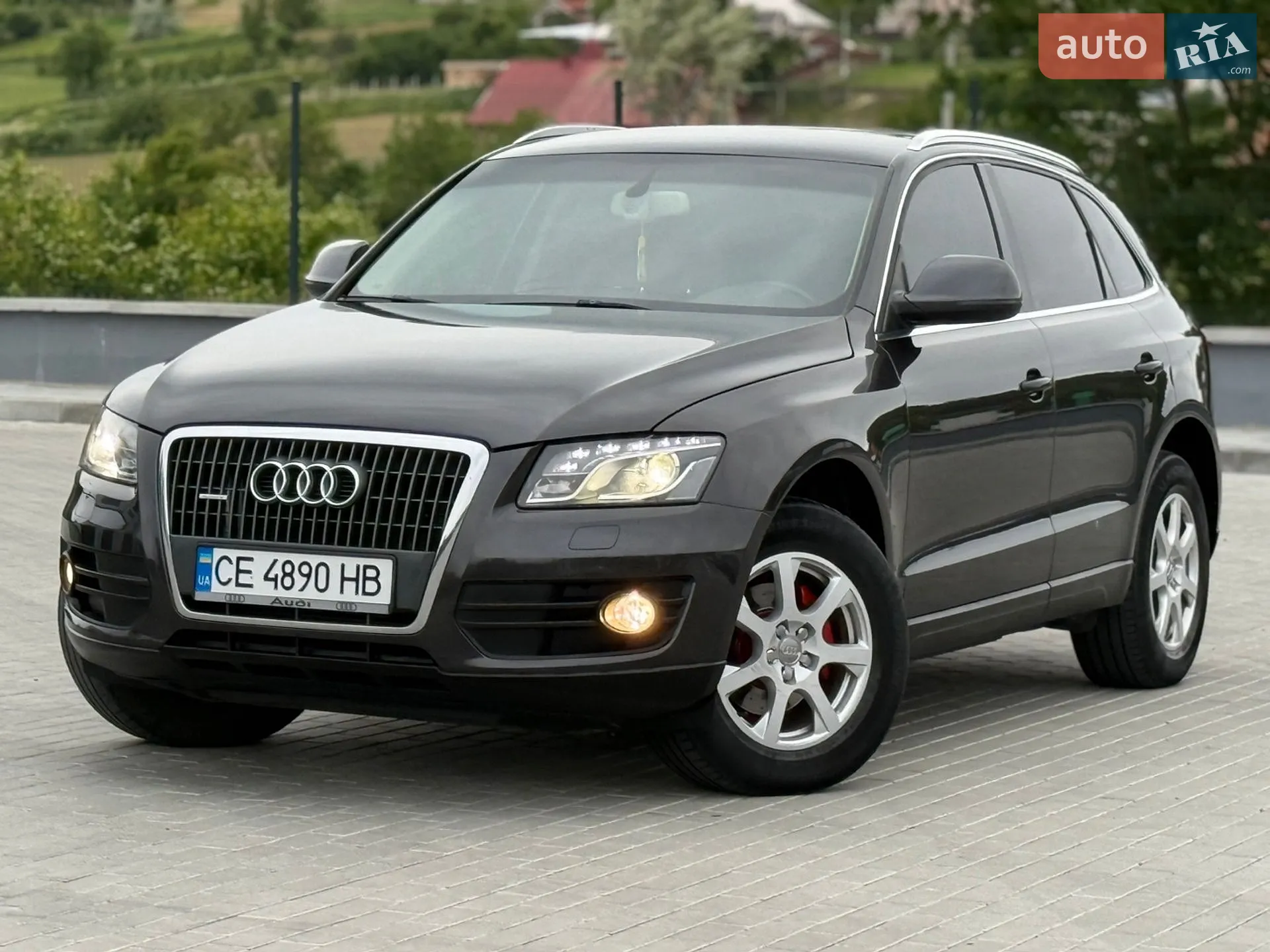 2010 Audi Q5 - фото 1