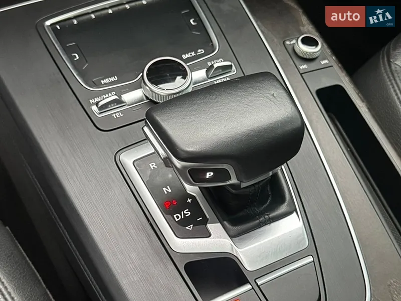 Audi Q5 2018 VIN WA1BNAFYXJ2210036 фото оголошення 32 з 93
