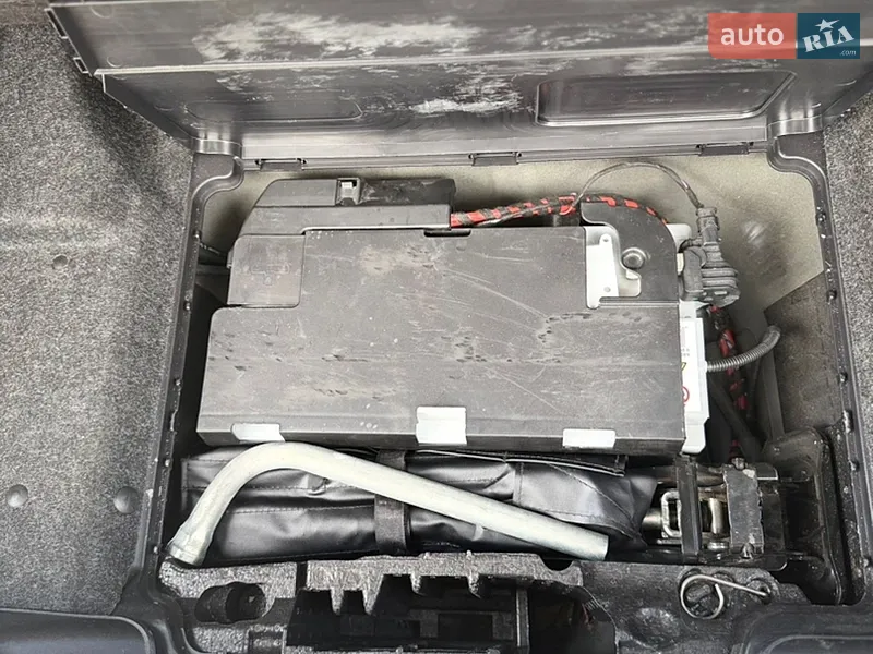 Audi Q5 2011 VIN WAUZZZ8R9BA105747 фото оголошення 55 з 99