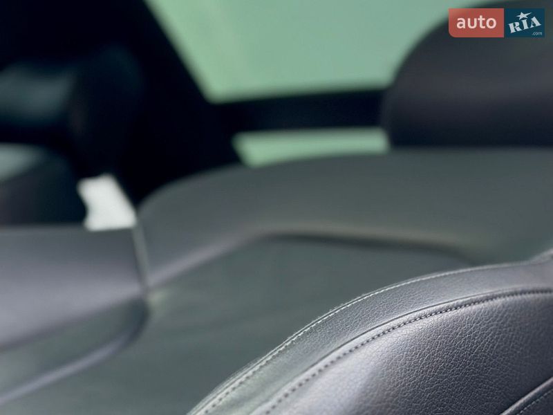 Позашляховик / Кросовер Audi Q5 2015 в Дрогобичі