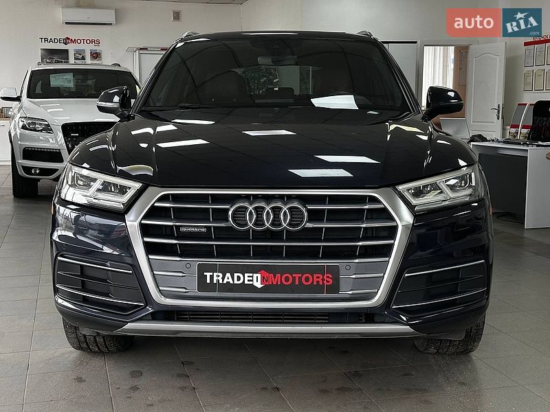 Внедорожник / Кроссовер Audi Q5 2019 в Киеве