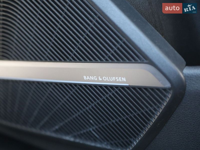 Позашляховик / Кросовер Audi Q5 2018 в Харкові
