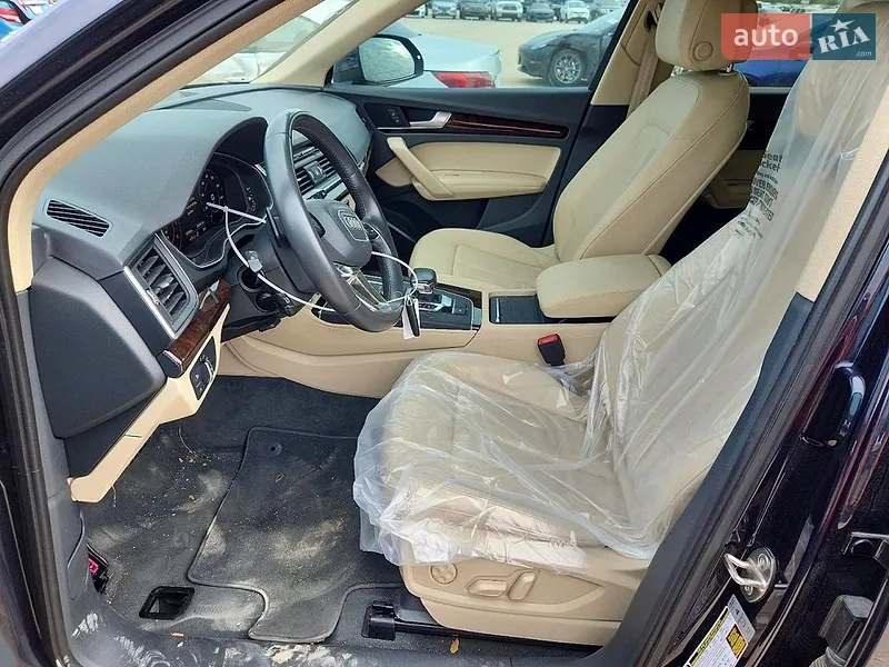 Audi Q5 2019 VIN WA1BNAFY0K2023650 фото оголошення 7 з 48
