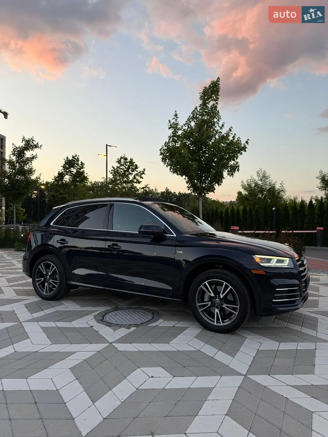 2020 Audi Q5 - мініатюра 4