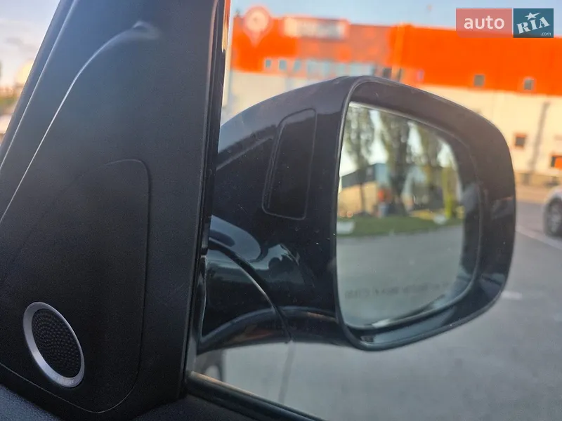 Audi Q5 2016 VIN WA1D7AFP5HA048665 фото оголошення 16 з 90