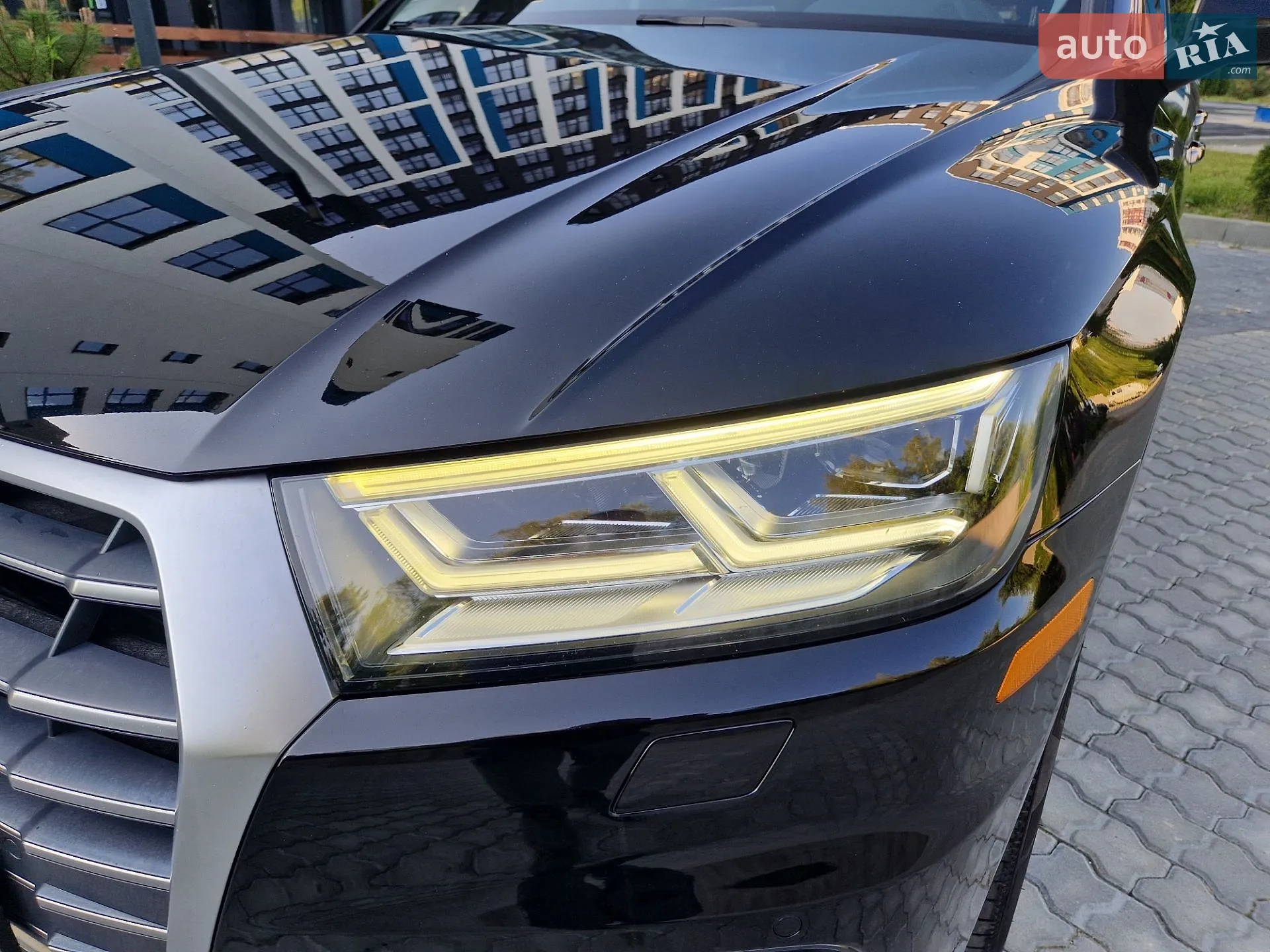 Audi Q5 2017 VIN WA1BNAFY0J2071714 фото оголошення 32 з 57