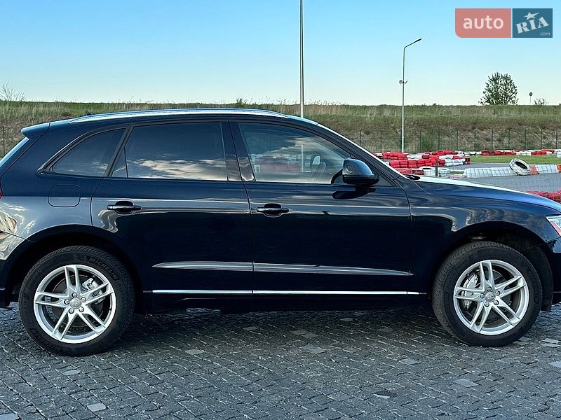 Внедорожник / Кроссовер Audi Q5 2014 в Ровно