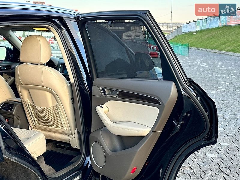 Внедорожник / Кроссовер Audi Q5 2014 в Ровно