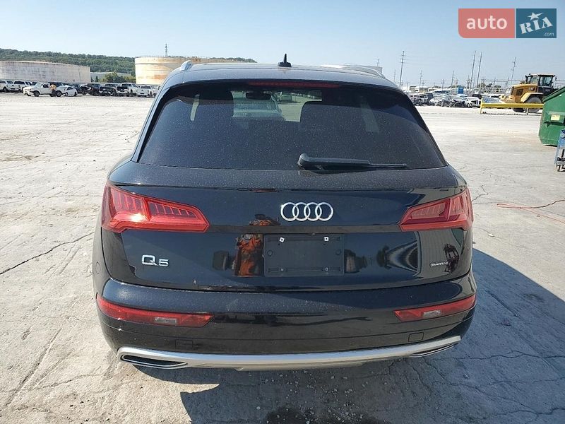 Внедорожник / Кроссовер Audi Q5 2020 в Киеве