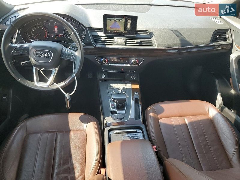 Внедорожник / Кроссовер Audi Q5 2020 в Киеве