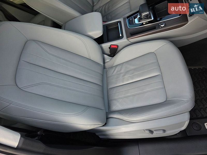 Внедорожник / Кроссовер Audi Q5 2022 в Львове