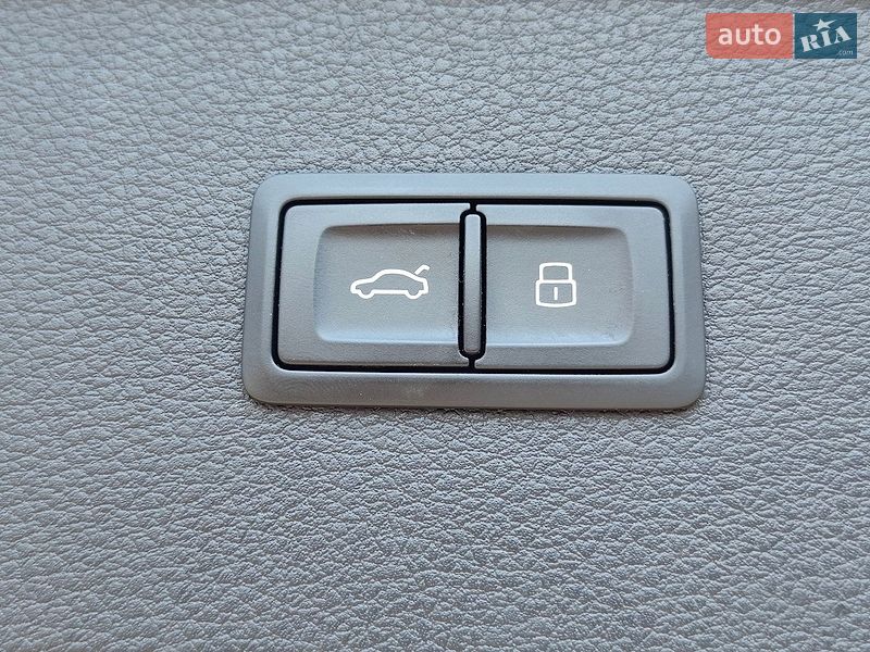Внедорожник / Кроссовер Audi Q5 2018 в Киеве