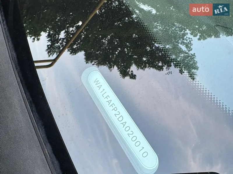 Audi Q5 2012 VIN WA1LFAFP2DA020010 фото оголошення 9 з 58