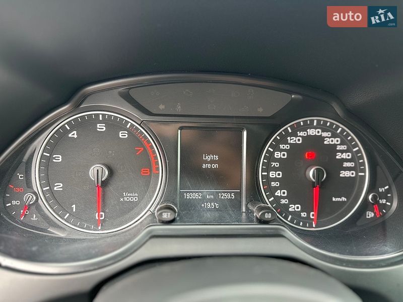 Внедорожник / Кроссовер Audi Q5 2015 в Камне-Каширском