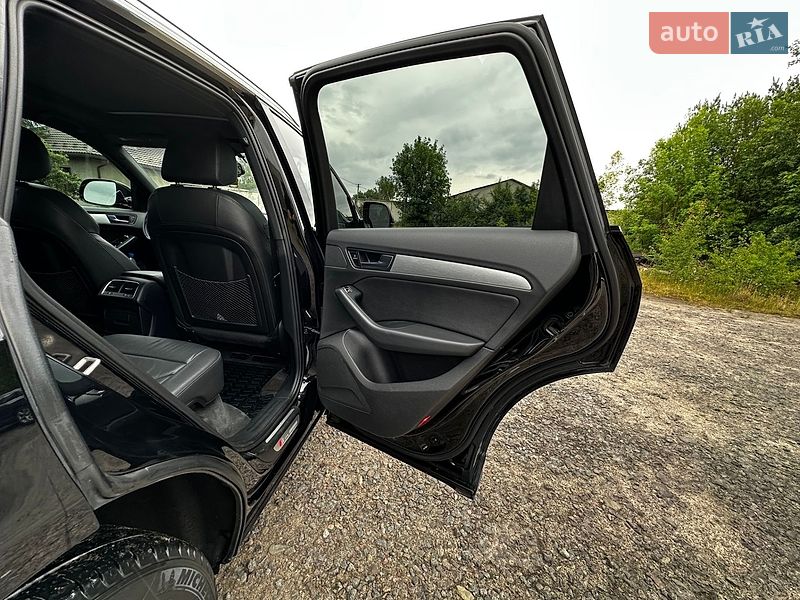 Внедорожник / Кроссовер Audi Q5 2015 в Камне-Каширском