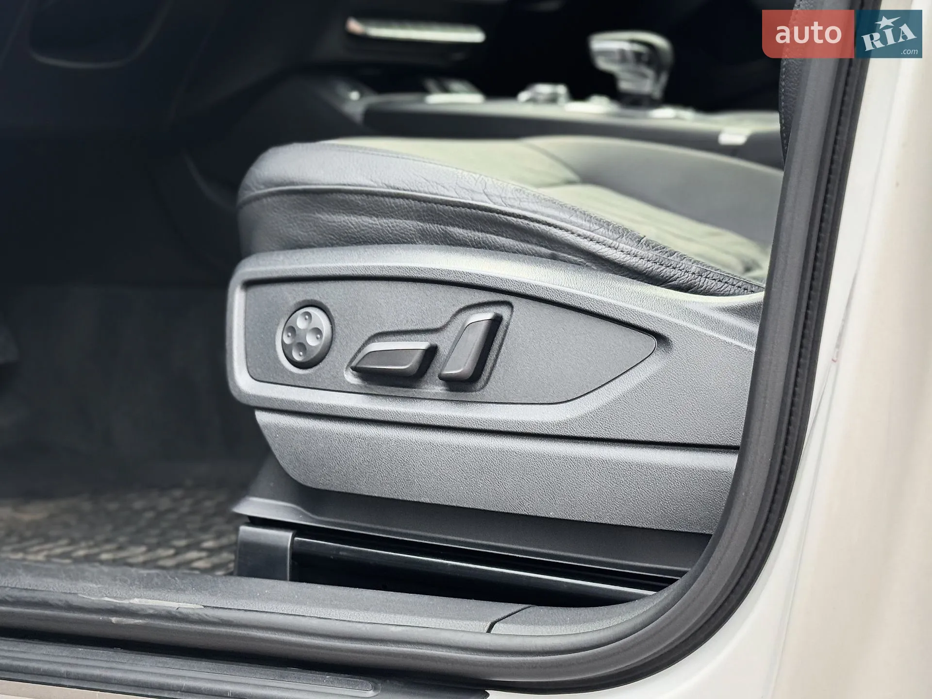 2018 Audi Q5 - мініатюра 41