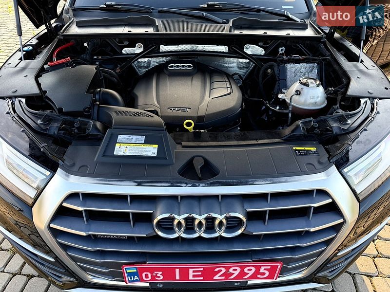Внедорожник / Кроссовер Audi Q5 2018 в Дрогобыче