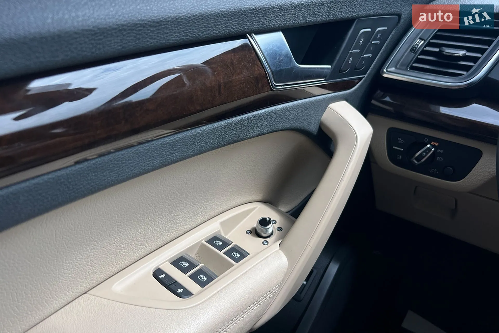 2019 Audi Q5 - мініатюра 25