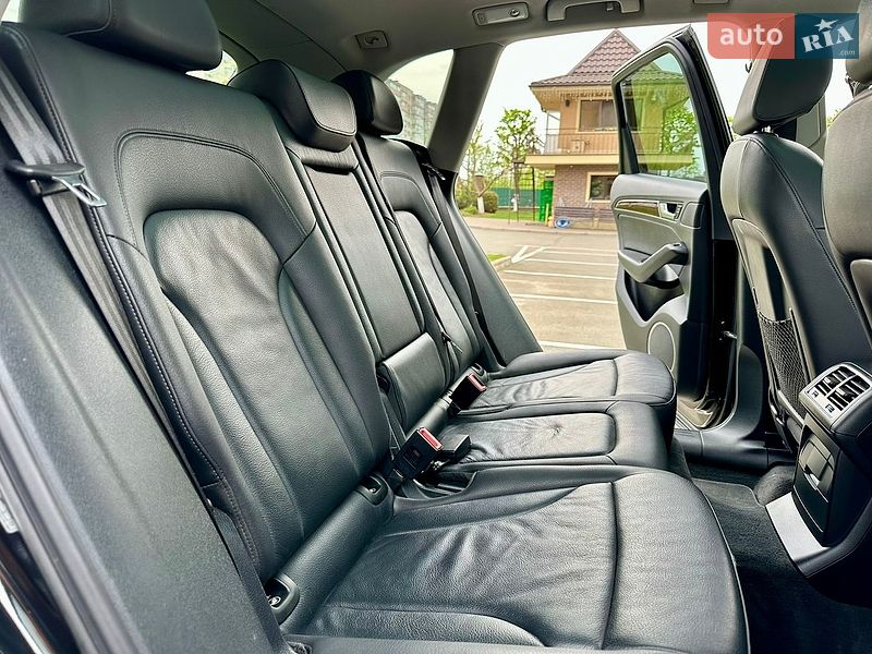 Позашляховик / Кросовер Audi Q5 2016 в Києві