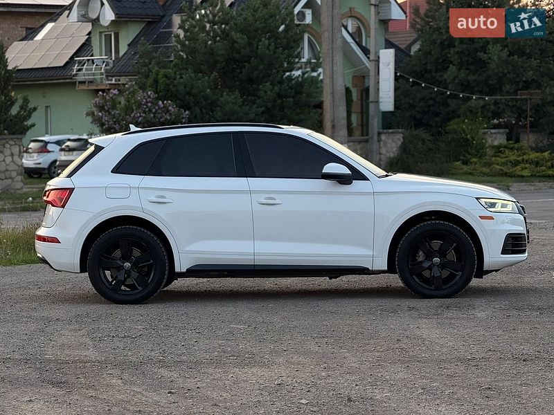 Внедорожник / Кроссовер Audi Q5 2017 в Ивано-Франковске фото 4 Внедорожник / Кроссовер Audi Q5 2017 в Ивано-Франковске